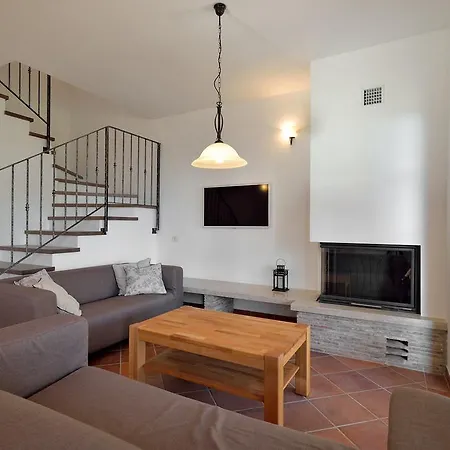 Miramar Villa Tar-Vabriga