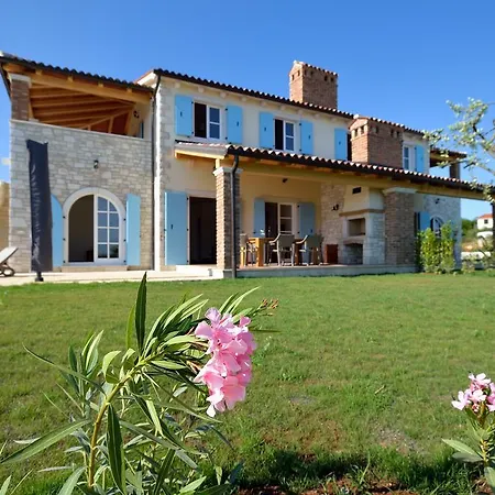 Miramar Villa Tar-Vabriga