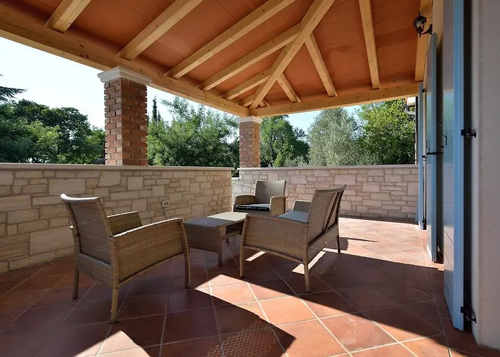 Villa Miramar *