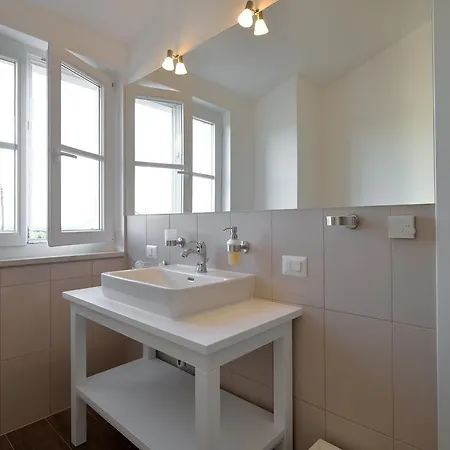 Miramar * Tar-Vabriga