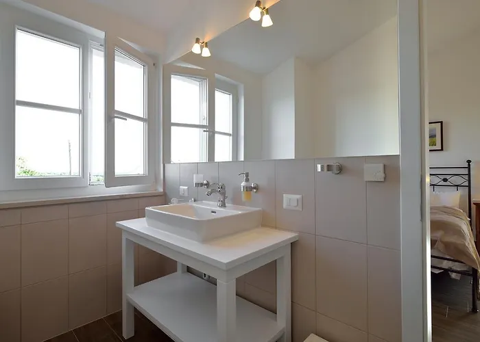 Miramar * Tar-Vabriga